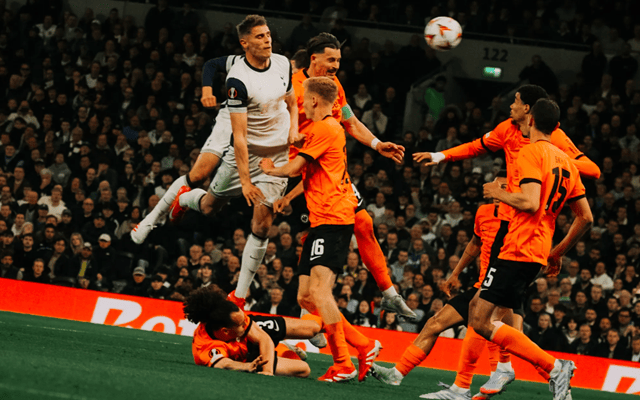 亚博体育-包含德甲赛程吃紧，皇家马德里清晨状态回暖，悬念犹存，赛程密集仍需轮换的词条-亚博体育